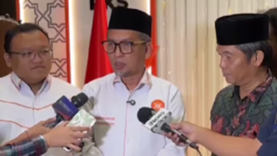 Presiden PKS AMY Al Muzammil Yusuf ijazahgate